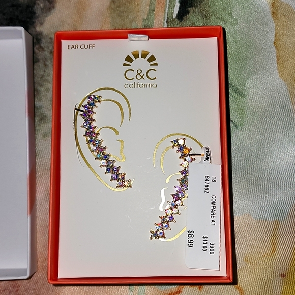 Ear Cuff - Picture 1 of 1